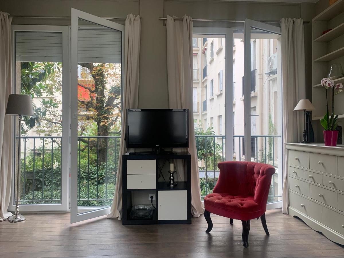 Porte Maillot-Charming And Calm Studio At Neuilly מראה חיצוני תמונה